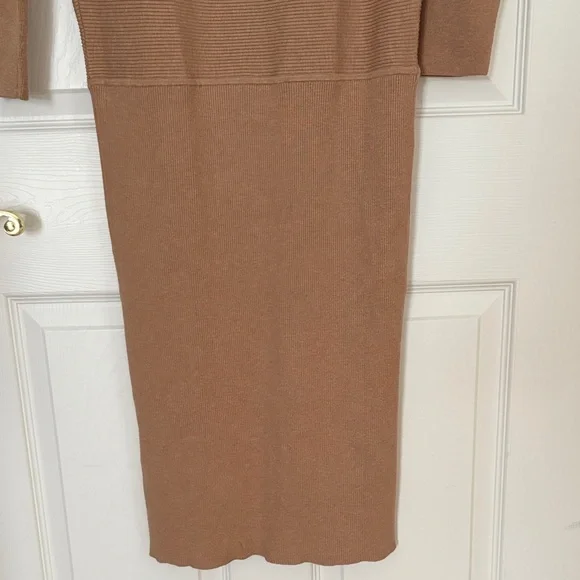 Banana Republic Long Sleeve Tan Dress - Picture 4 of 5